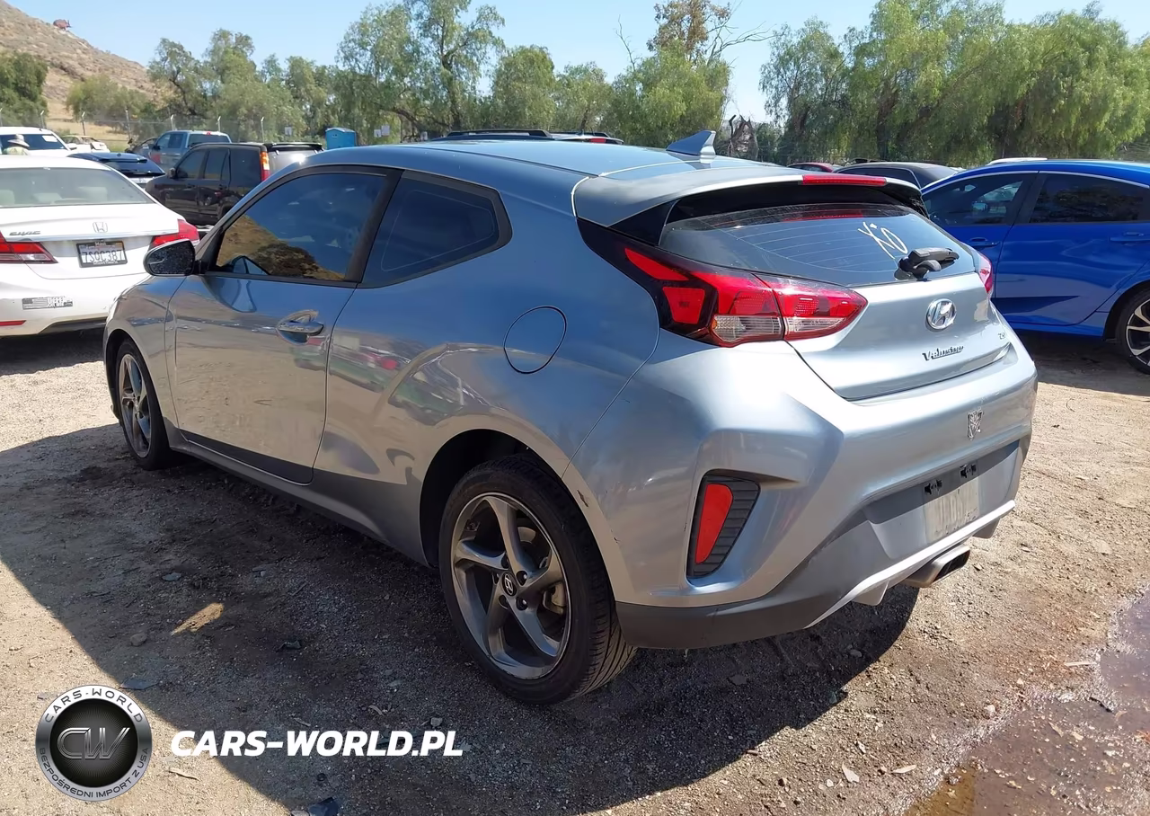 2019 Hyundai Veloster 2.0 VIN:KMHTG6AF2KU018151 - 3