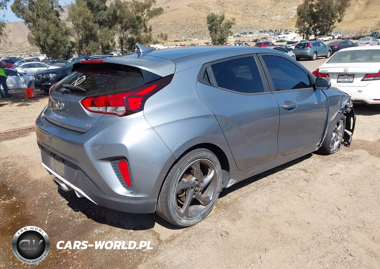 2019 Hyundai Veloster 2.0 VIN:KMHTG6AF2KU018151 - 4