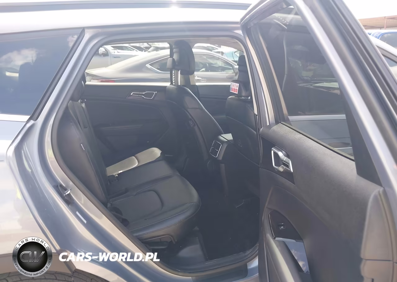 2025 Kia Sportage Ex VIN:5XYK33DF6SG276647 - 8