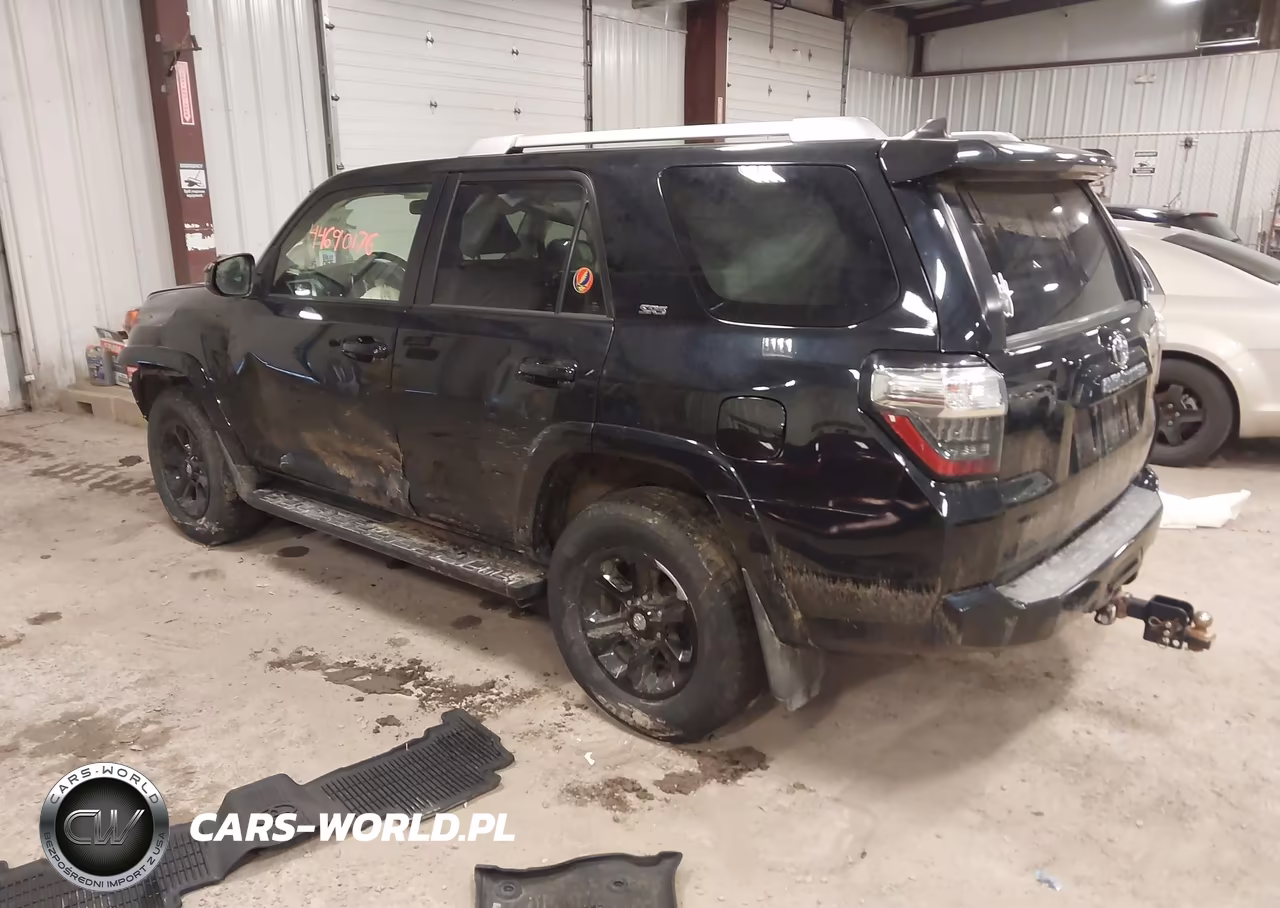 2018 Toyota 4Runner Sr5 VIN:JTEBU5JR7J5521112 - 3