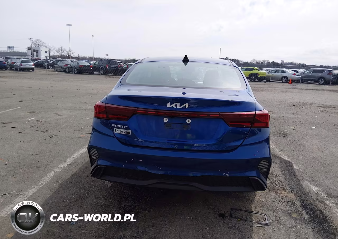 2023 Kia Forte Lxs VIN:3KPF24AD4PE553328 - 16