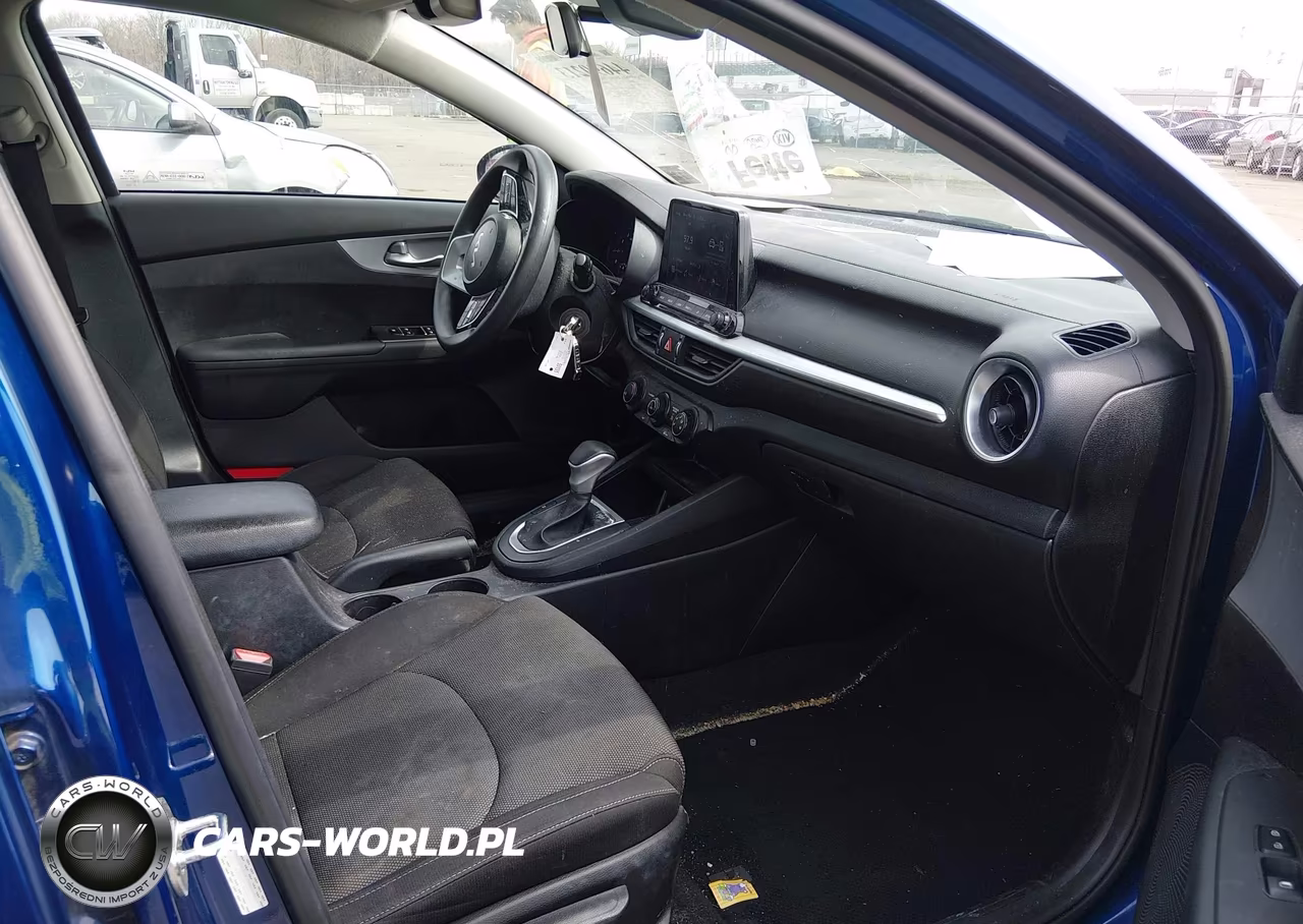 2023 Kia Forte Lxs VIN:3KPF24AD4PE553328 - 5