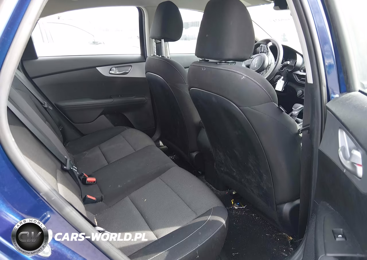 2023 Kia Forte Lxs VIN:3KPF24AD4PE553328 - 8