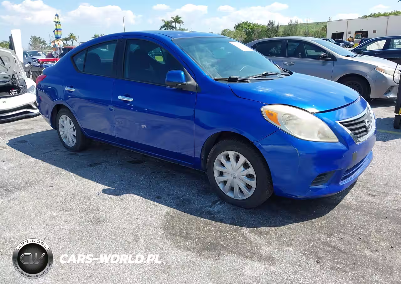 2014 Nissan Versa 1.6 Sv