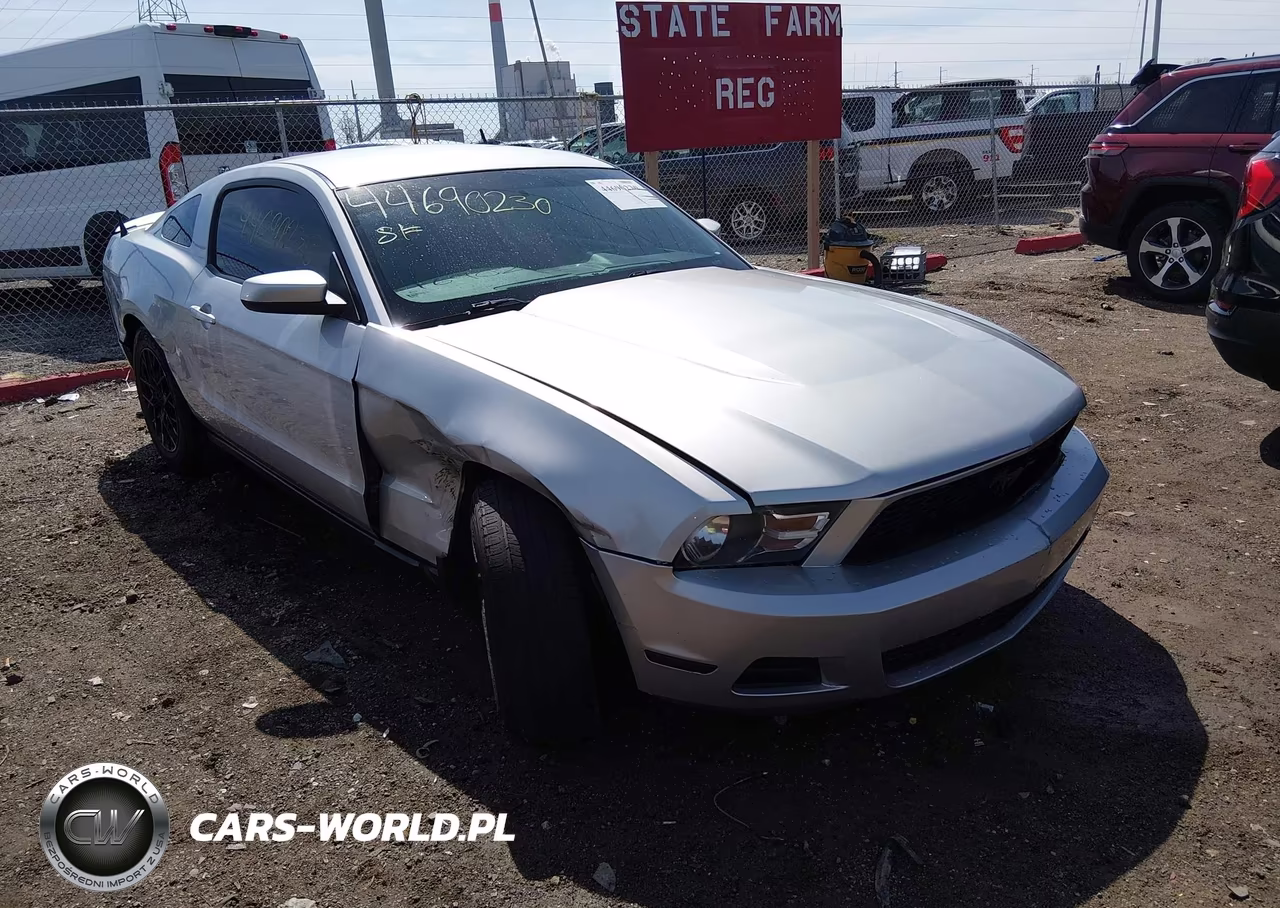 2012 Ford Mustang V6