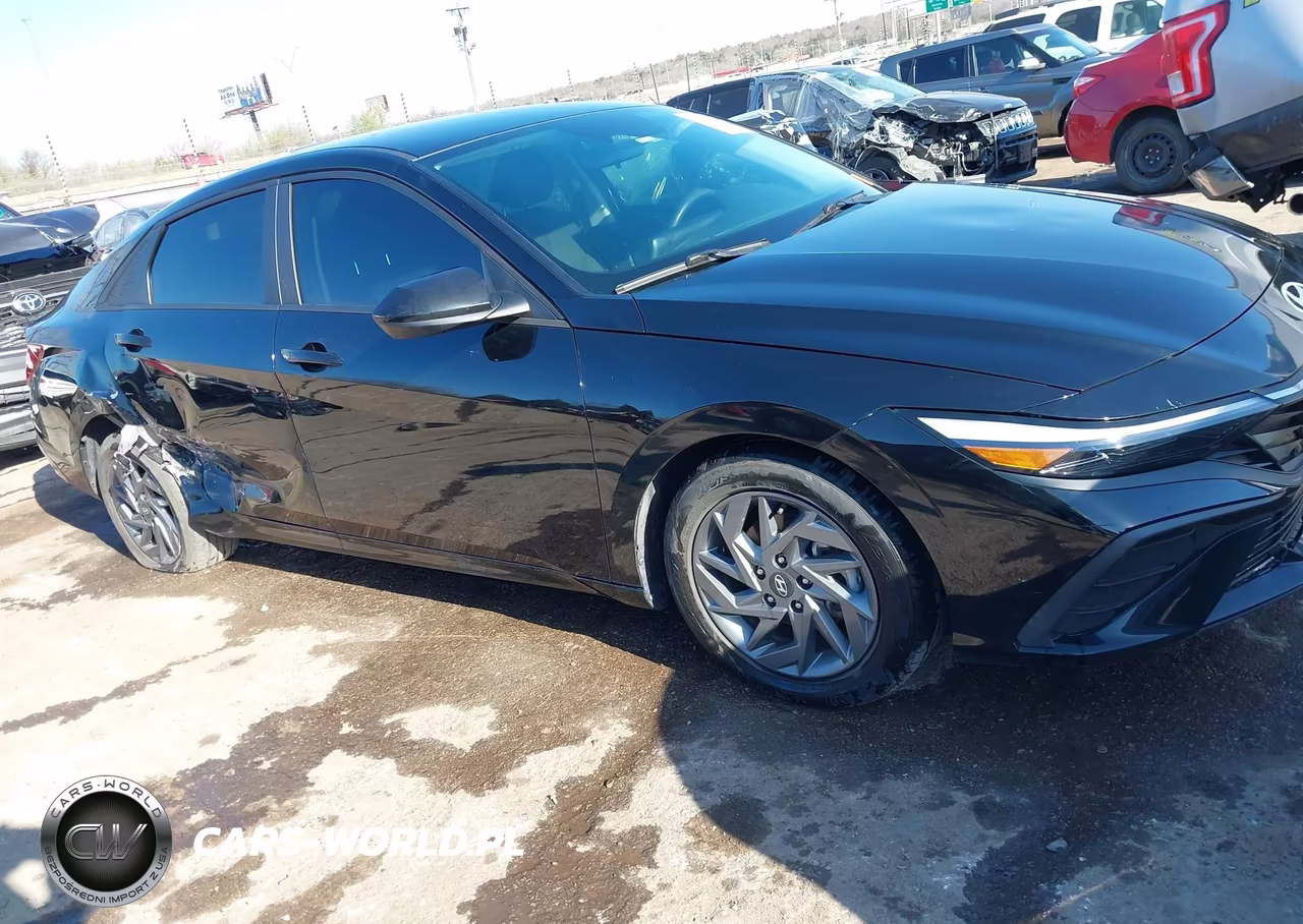 2024 Hyundai Elantra Sel VIN:KMHLM4DG1RU654328 - 13