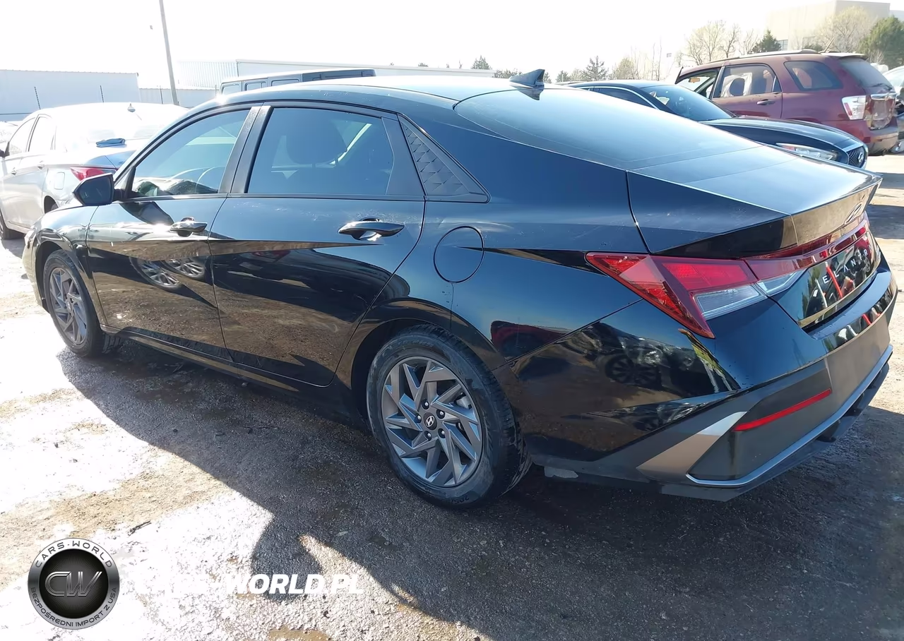 2024 Hyundai Elantra Sel VIN:KMHLM4DG1RU654328 - 3