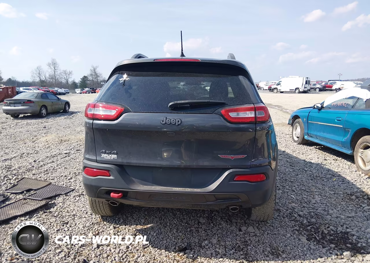 2017 Jeep Cherokee Trailhawk 4X4 VIN:1C4PJMBS8HW591222 - 17