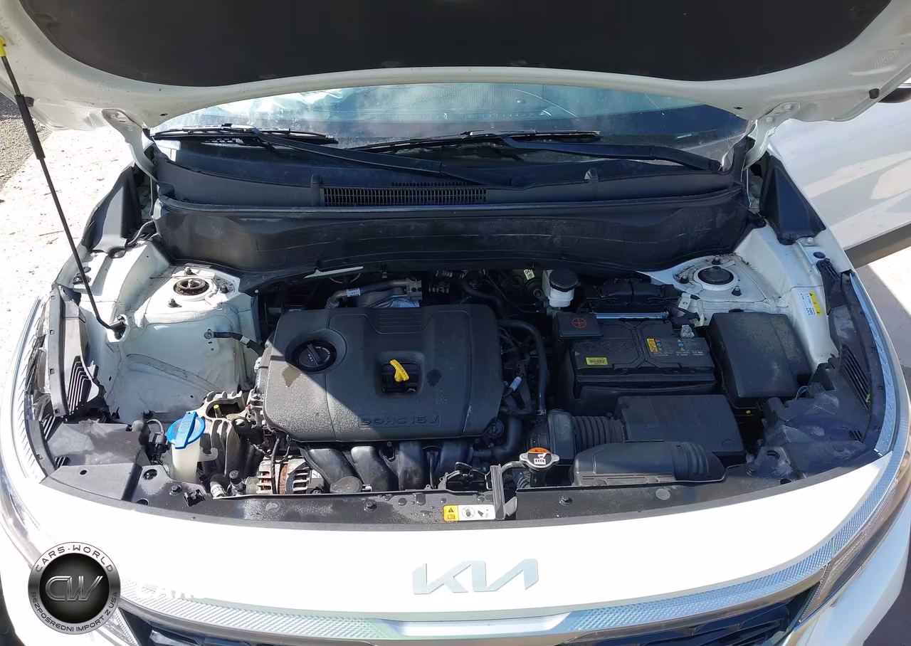 2023 Kia Seltos S VIN:KNDEU2AA1P7433583 - 10