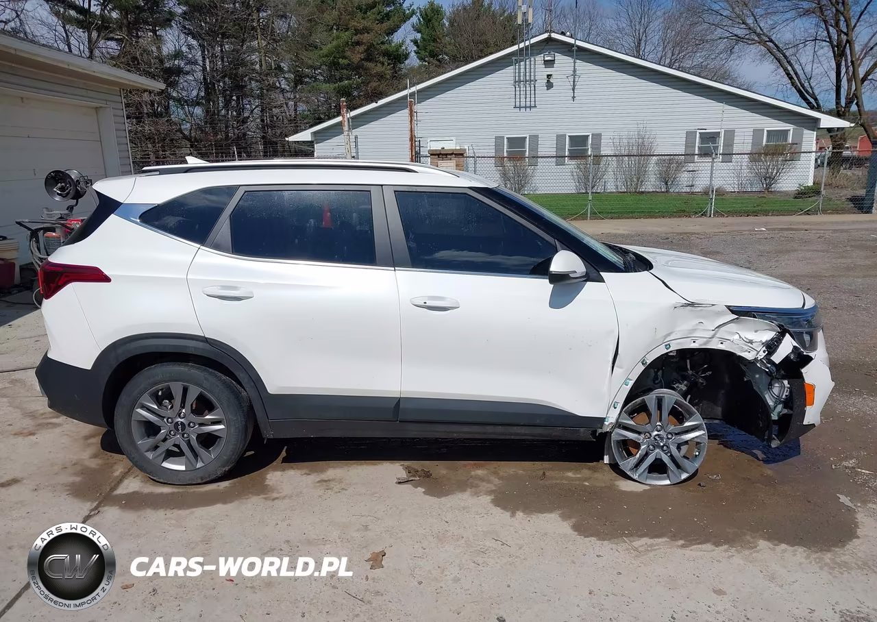 2023 Kia Seltos S VIN:KNDEU2AA1P7433583 - 14