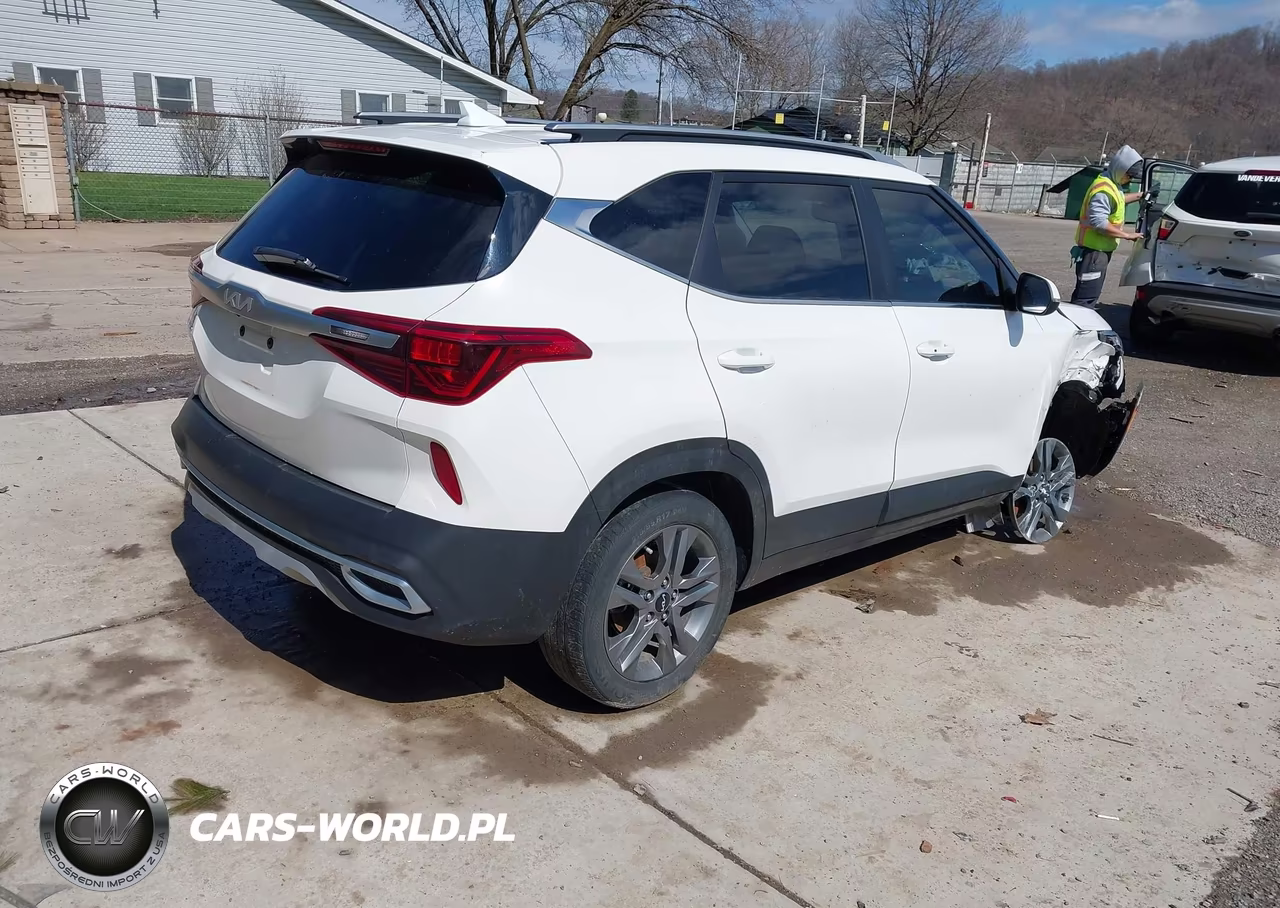 2023 Kia Seltos S VIN:KNDEU2AA1P7433583 - 4