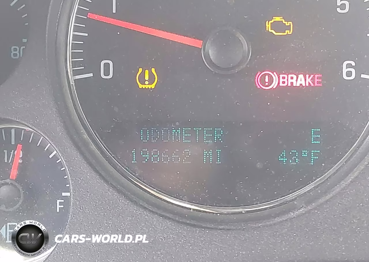 2014 Chevrolet Tahoe Commercial Fleet VIN:1GNLC2E06ER184766 - 15