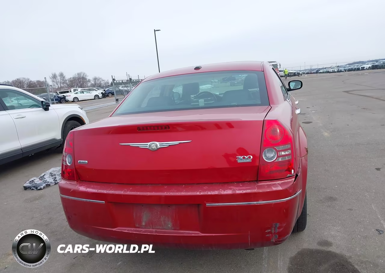 2010 Chrysler 300 Touring-Signature Series VIN:2C3CK5CV6AH302521 - 17