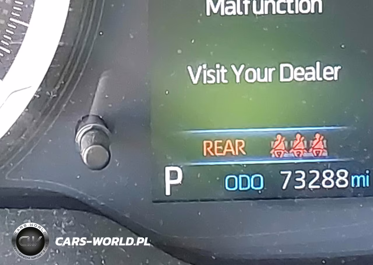 2022 Toyota Corolla Le VIN:5YFEPMAEXNP338859 - 16