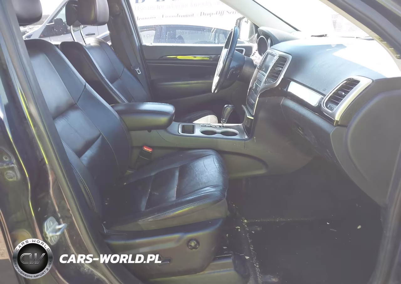 2013 Jeep Grand Cherokee Laredo VIN:1C4RJFAG5DC594964 - 5