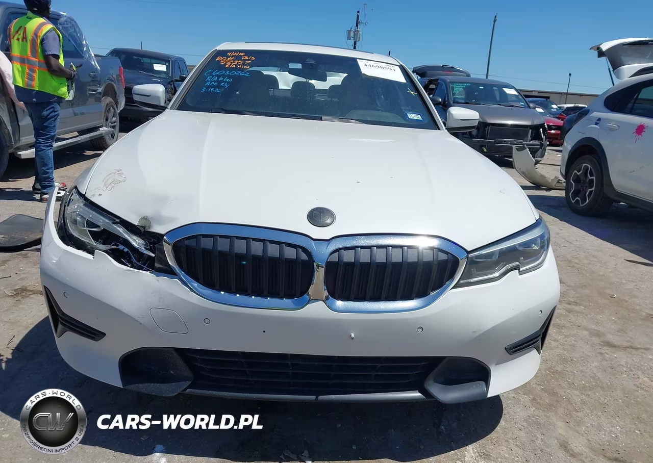 2019 BMW 330I VIN:WBA5R1C52KAJ98499 - 11
