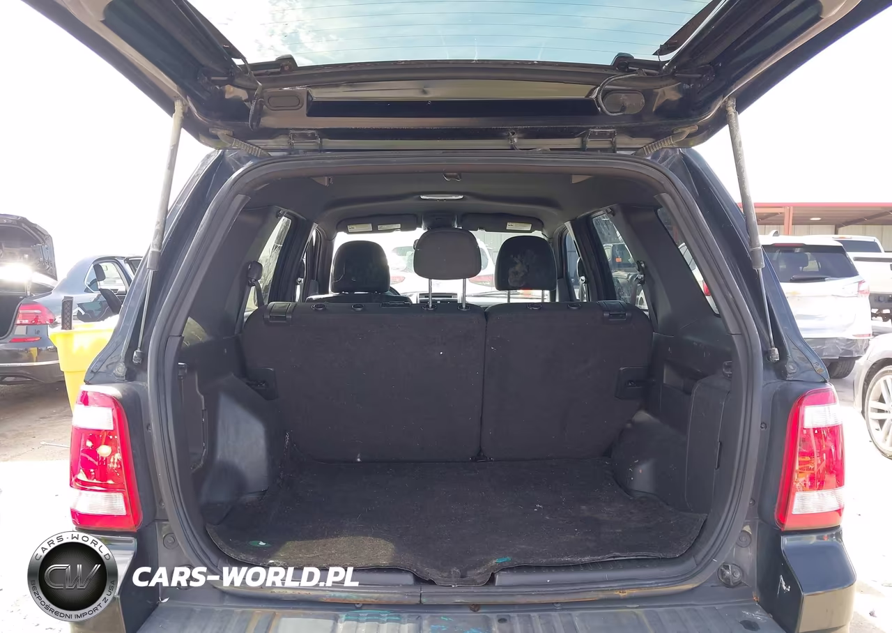 2011 Ford Escape Xlt VIN:1FMCU0DG4BKB59003 - 17