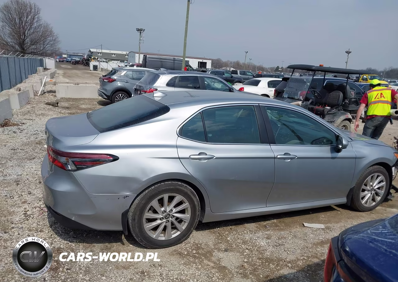 2023 Toyota Camry Le VIN:4T1C11AK9PU178617 - 13