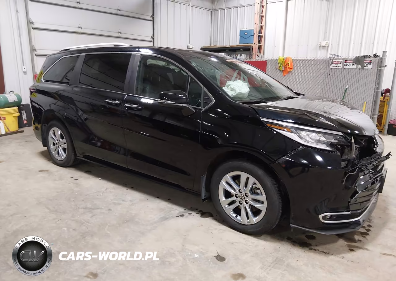 2025 Toyota Sienna Limited