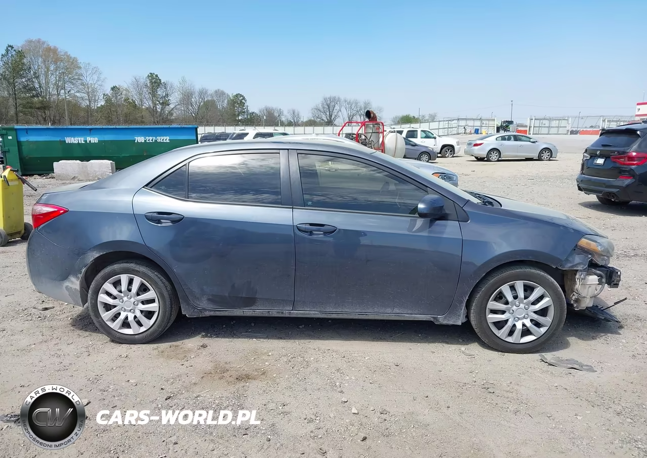 2017 Toyota Corolla Le VIN:5YFBURHE3HP724736 - 14