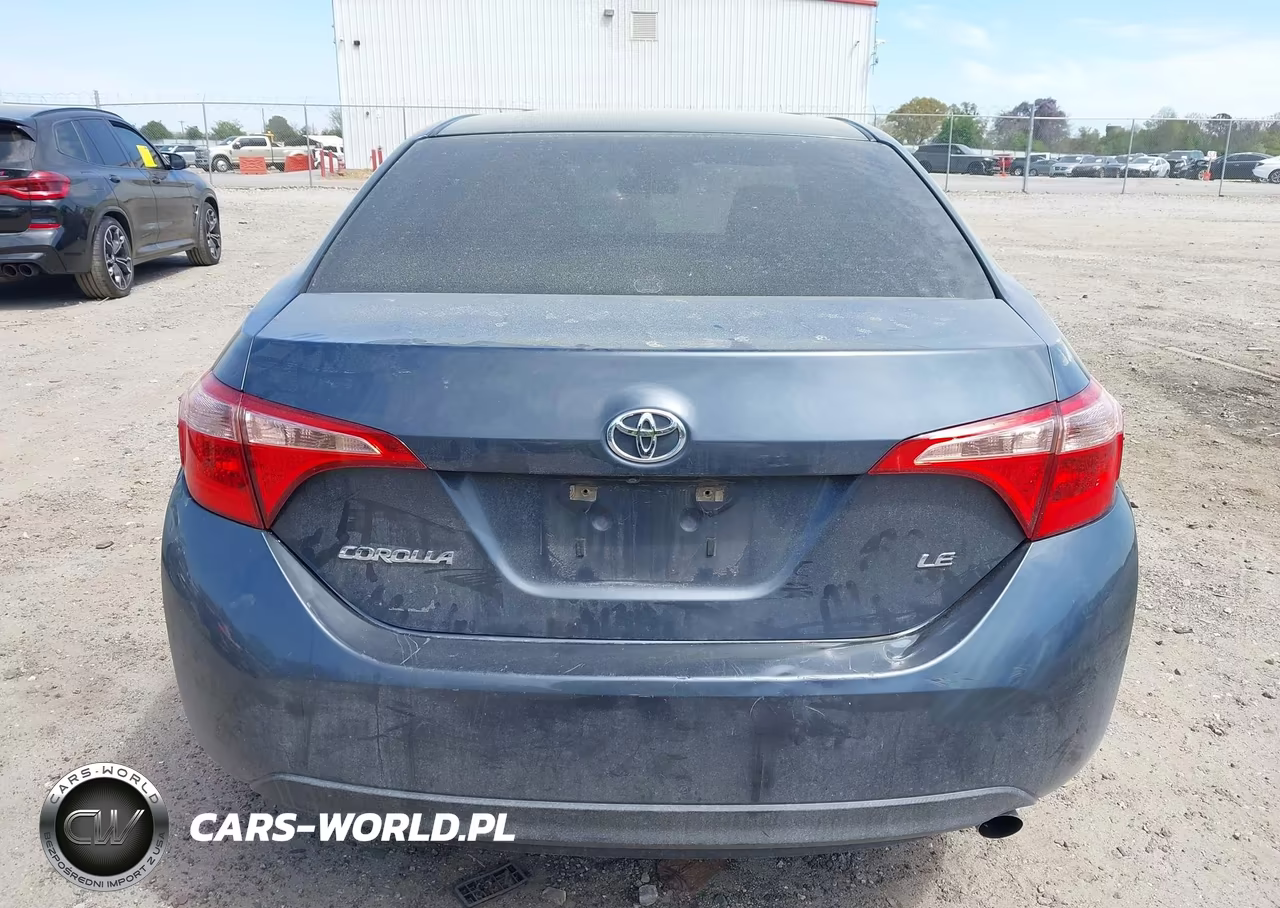 2017 Toyota Corolla Le VIN:5YFBURHE3HP724736 - 17
