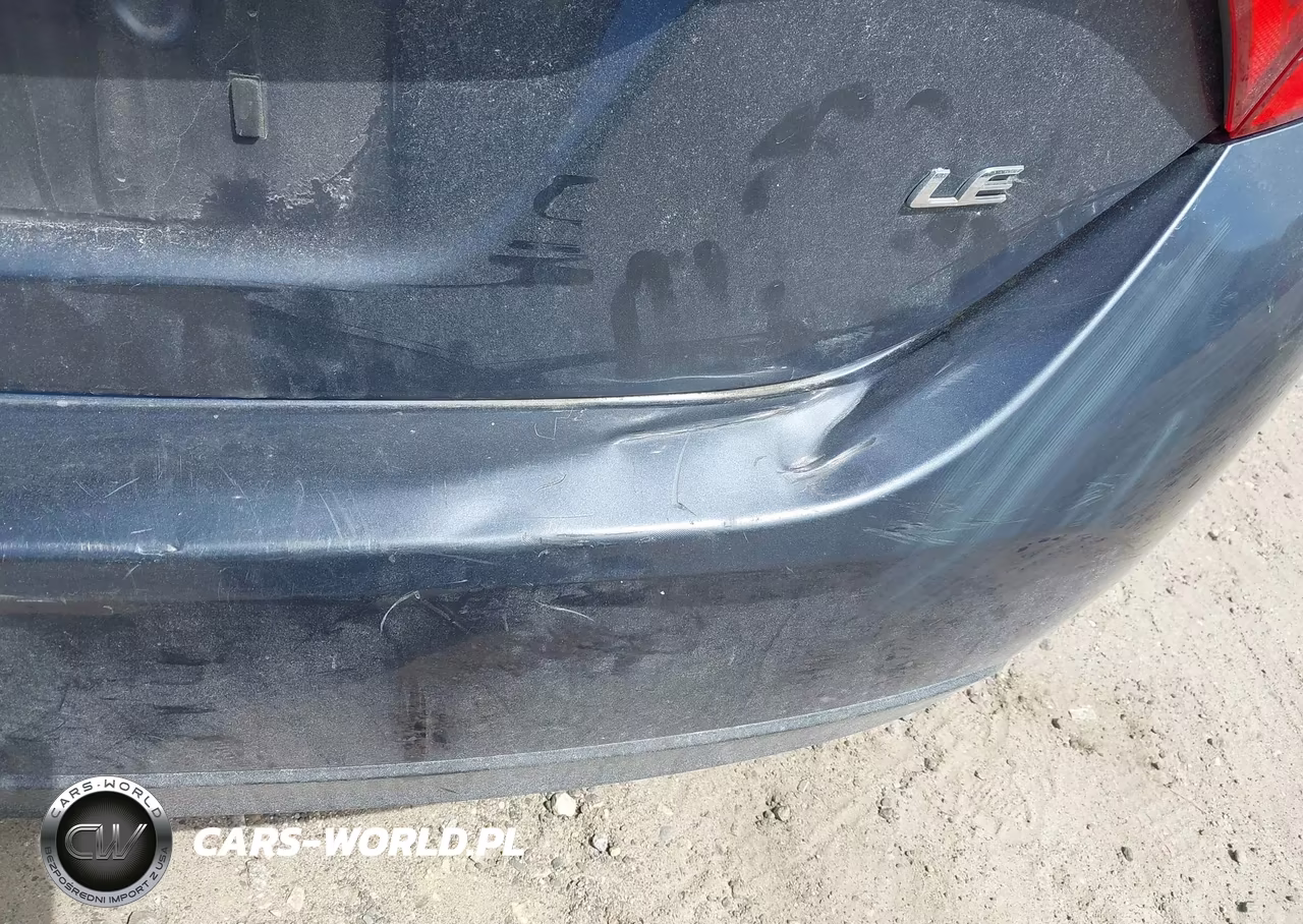 2017 Toyota Corolla Le VIN:5YFBURHE3HP724736 - 18