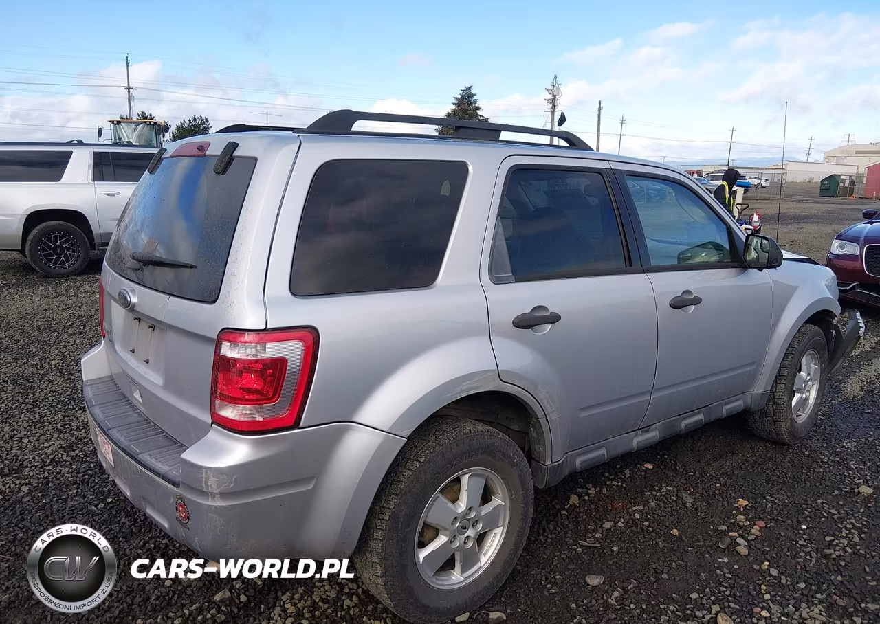 2012 Ford Escape Xlt VIN:1FMCU0D75CKB55267 - 4