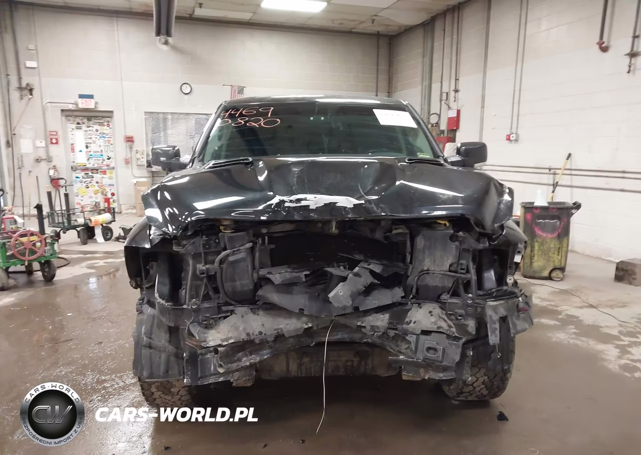 2016 Ram 1500 Sport VIN:1C6RR7HT4GS139784 - 12