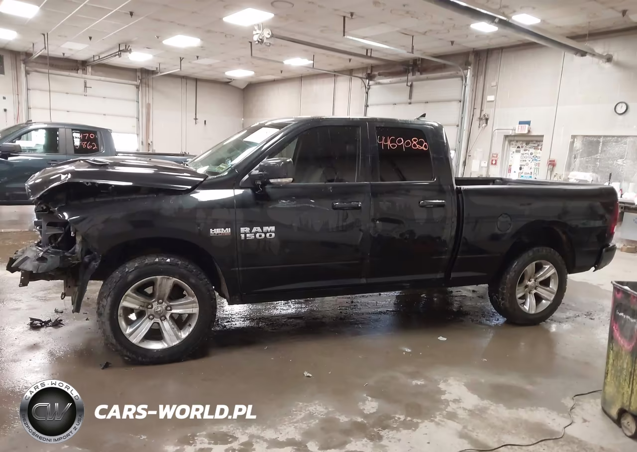 2016 Ram 1500 Sport VIN:1C6RR7HT4GS139784 - 14