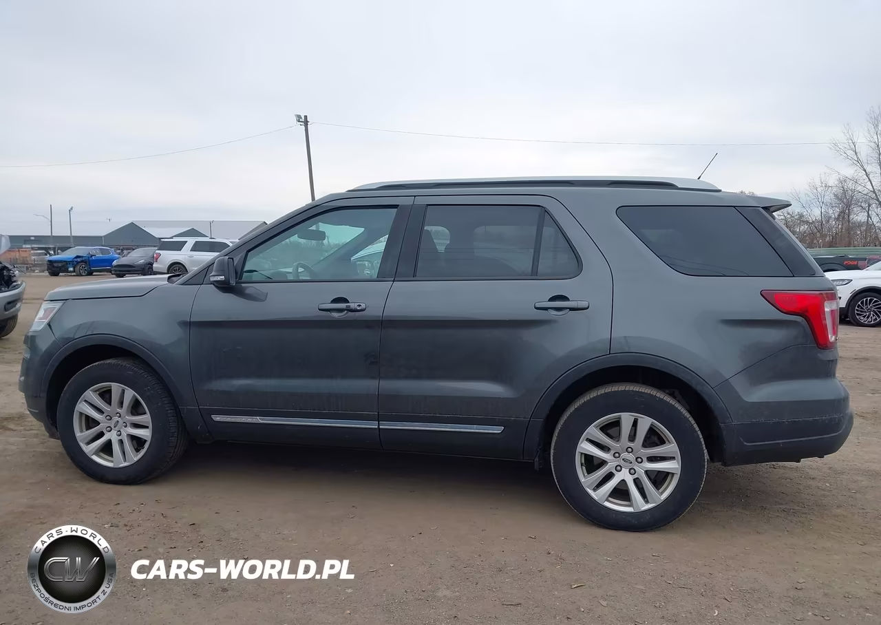 2019 Ford Explorer Xlt VIN:1FM5K8D8XKGB05682 - 14