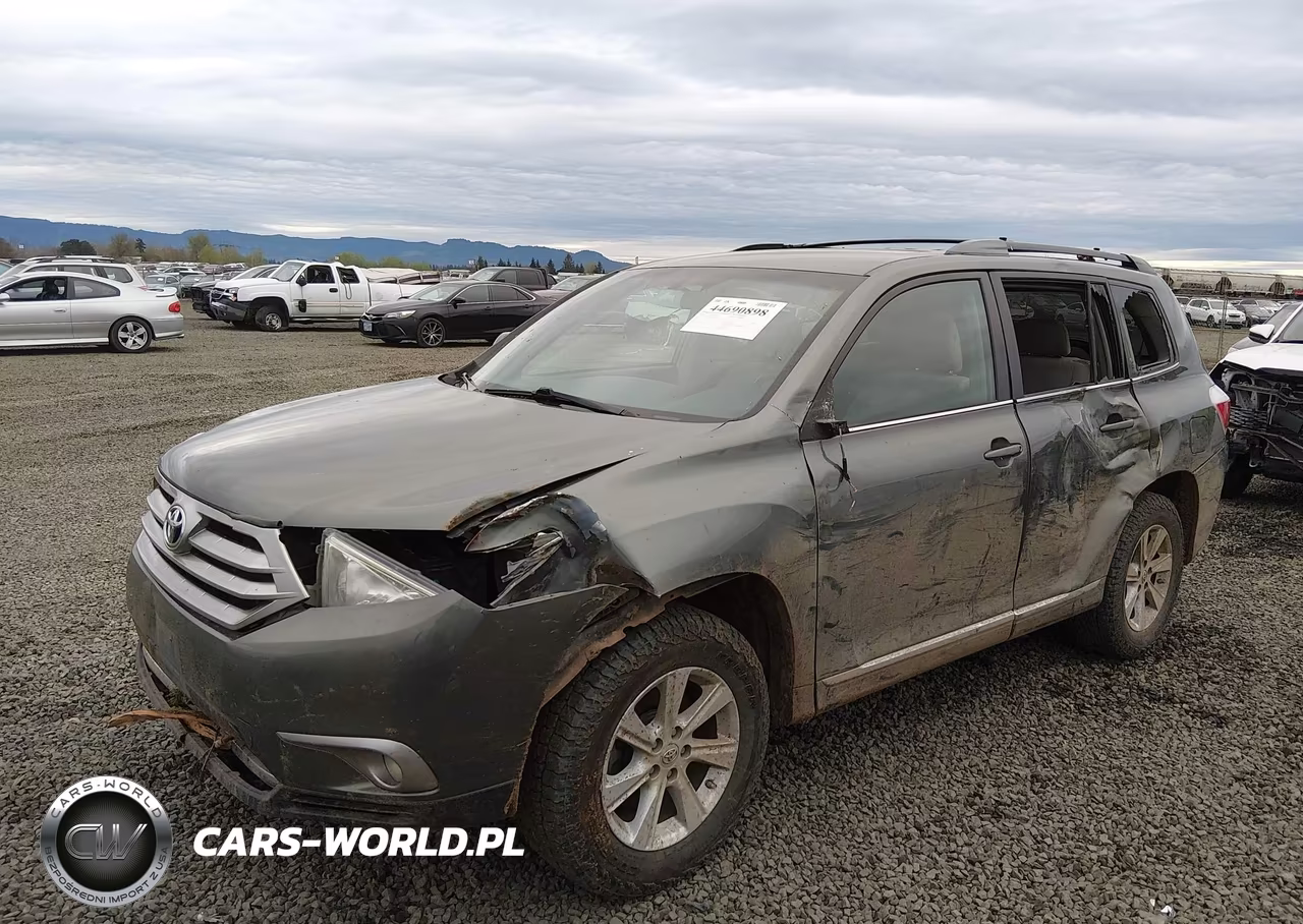 2013 Toyota Highlander Base Plus V6 VIN:5TDBK3EH4DS237886 - 2