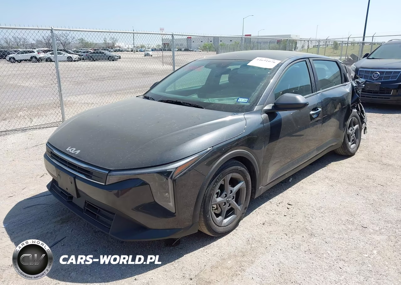 2025 Kia K4 Lxs VIN:3KPFT4DE5SE016624 - 2