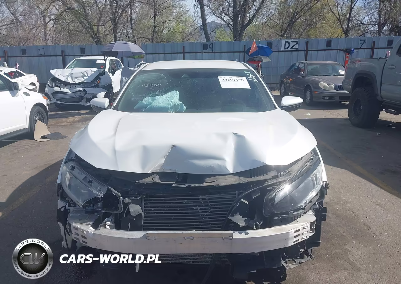 2019 Honda Civic Sport VIN:19XFC2F83KE029321 - 12