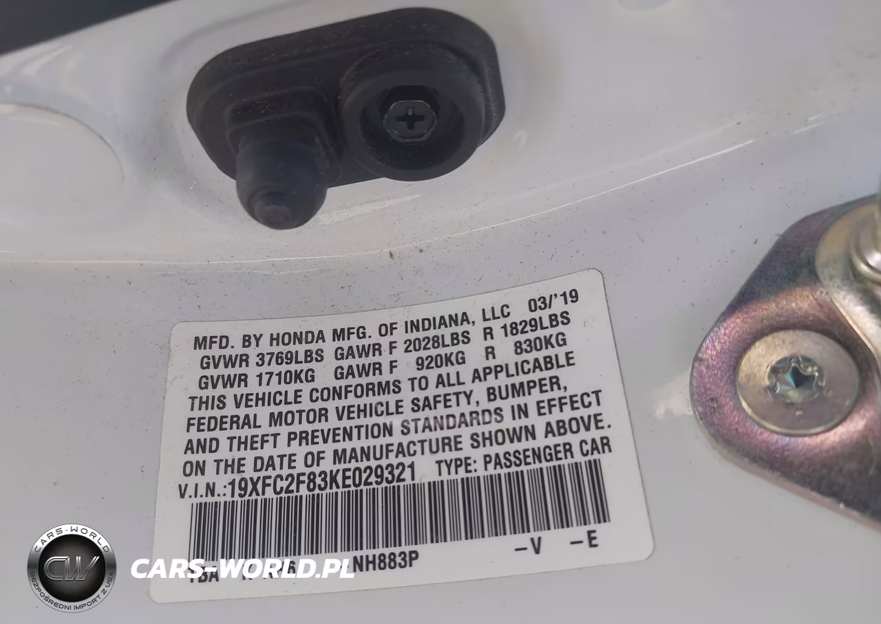 2019 Honda Civic Sport VIN:19XFC2F83KE029321 - 9