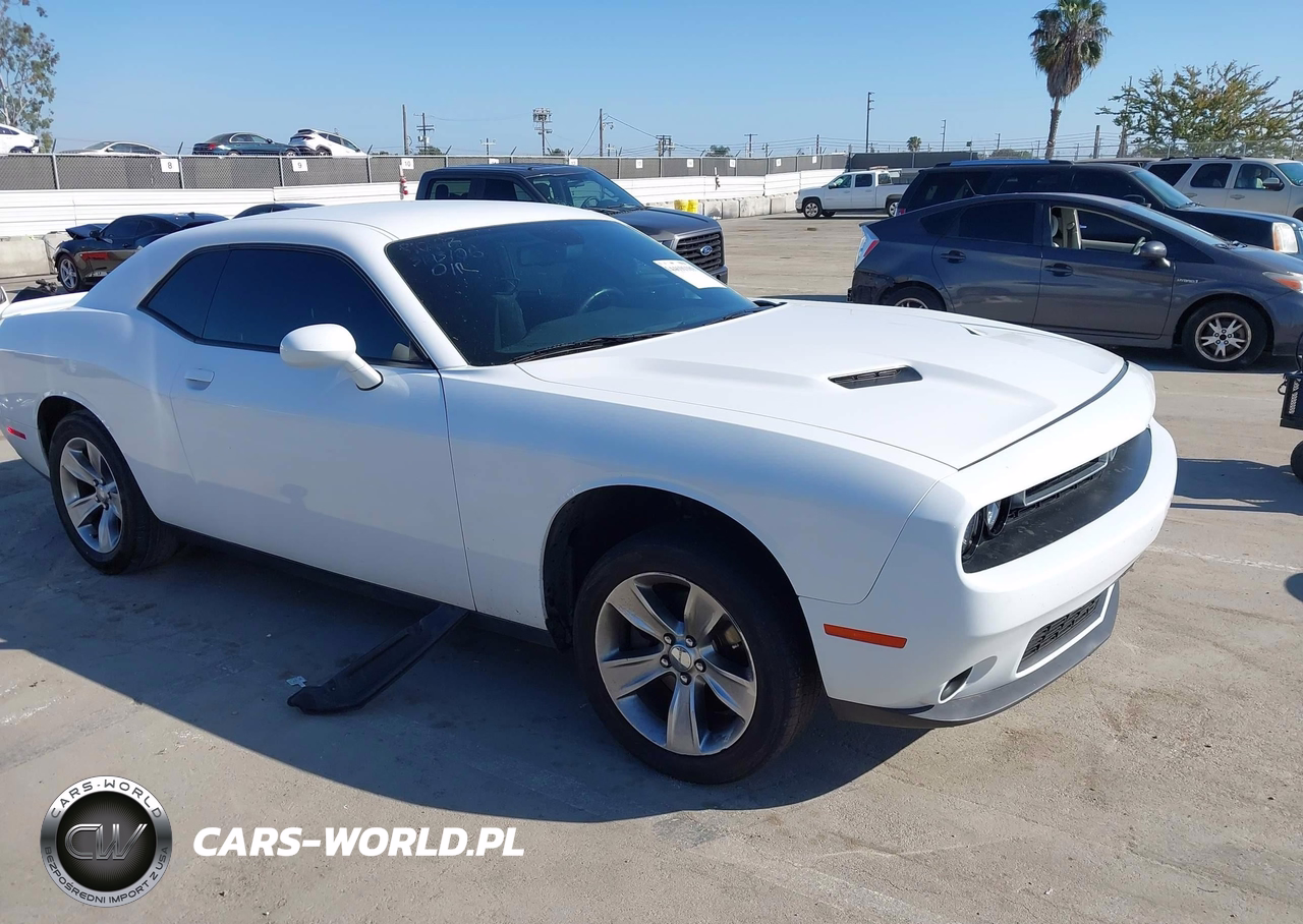 2018 Dodge Challenger Sxt