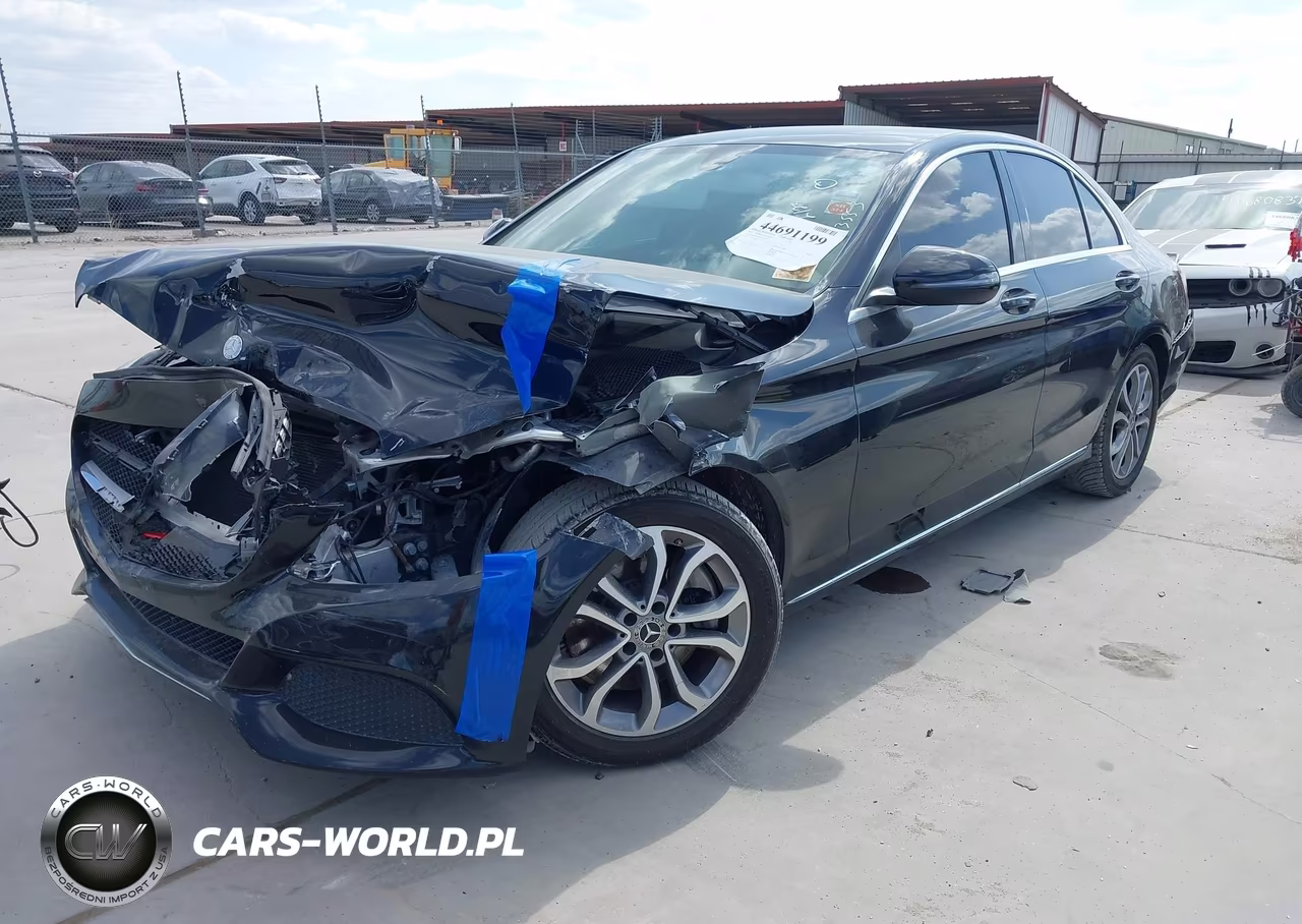 2017 Mercedes-Benz C 300 VIN:55SWF4JB3HU217599 - 2