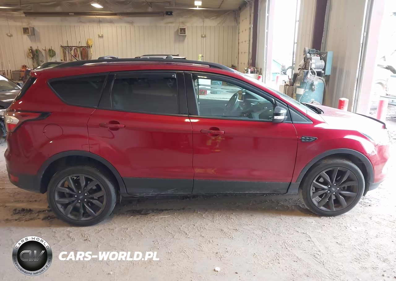 2017 Ford Escape Titanium VIN:1FMCU9J96HUD19129 - 13