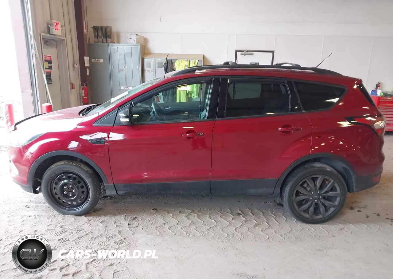 2017 Ford Escape Titanium VIN:1FMCU9J96HUD19129 - 14