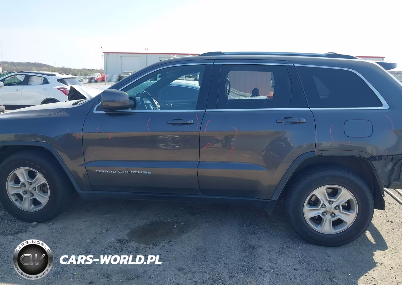 2016 Jeep Grand Cherokee Laredo VIN:1C4RJEAG2GC358528 - 15