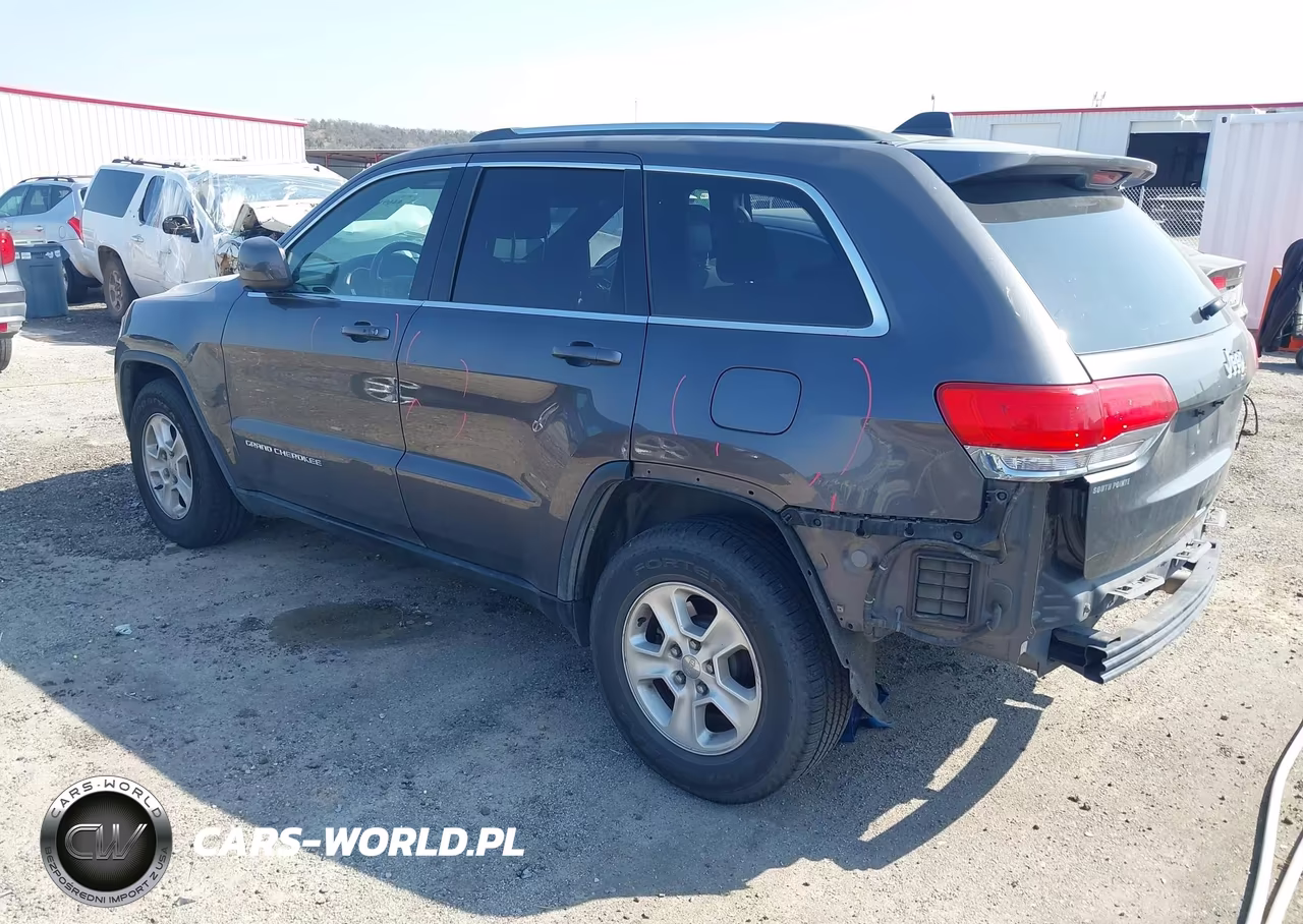 2016 Jeep Grand Cherokee Laredo VIN:1C4RJEAG2GC358528 - 3