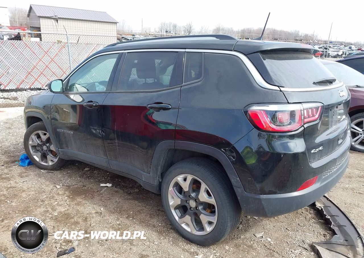 2019 Jeep Compass Limited 4X4 VIN:3C4NJDCB0KT678714 - 3