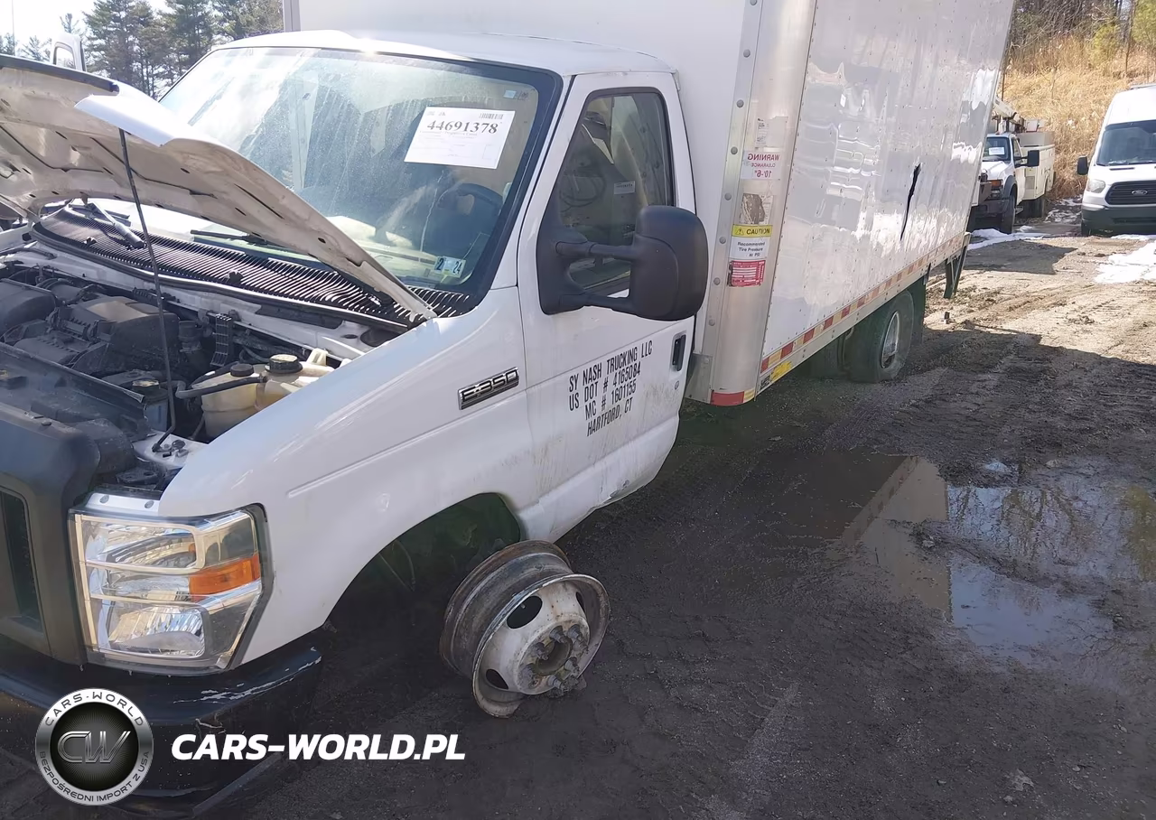 2021 Ford E-350 Cutaway VIN:1FDWE3FN1MDC34898 - 11