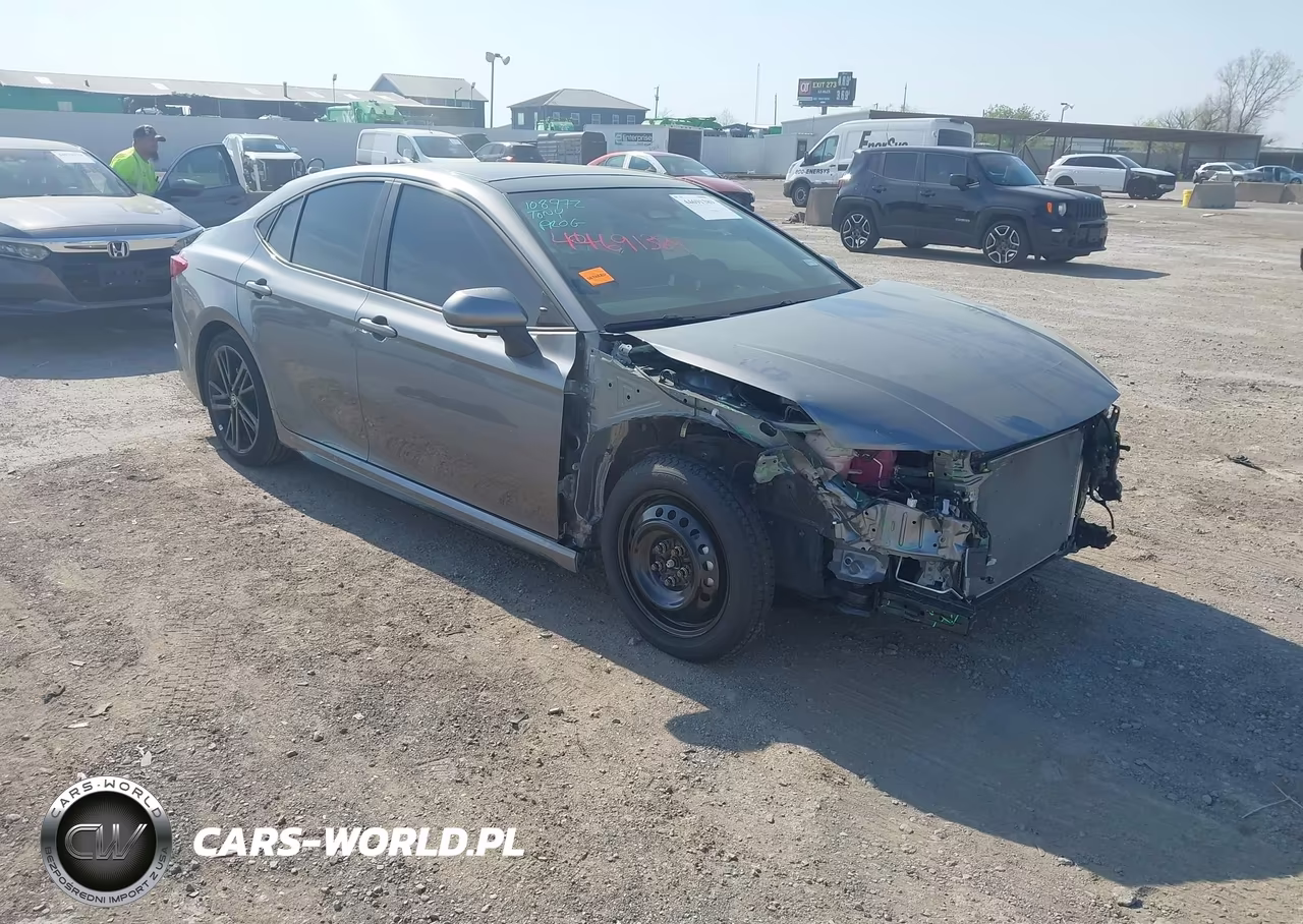 2025 Toyota Camry Xse – zdjęcie 1 z 17