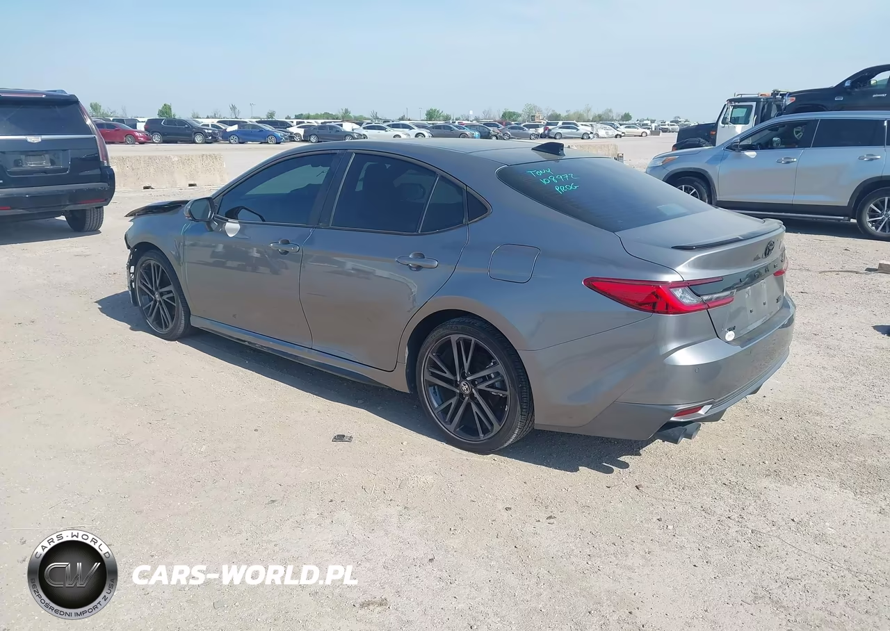 2025 Toyota Camry Xse VIN:4T1DAACK2SU574740 - 3