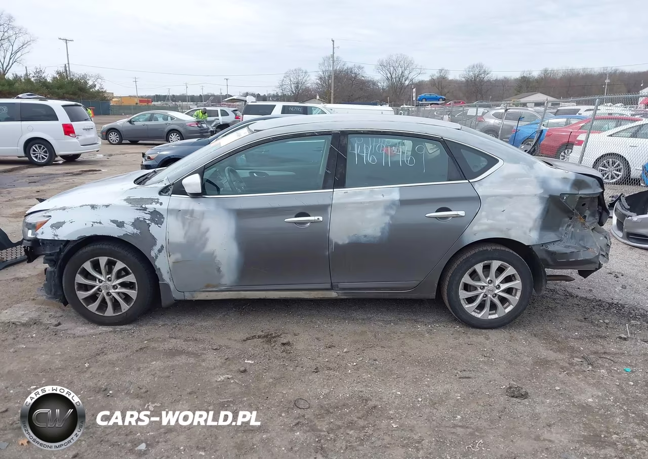 2019 Nissan Sentra S VIN:3N1AB7AP2KY241458 - 15