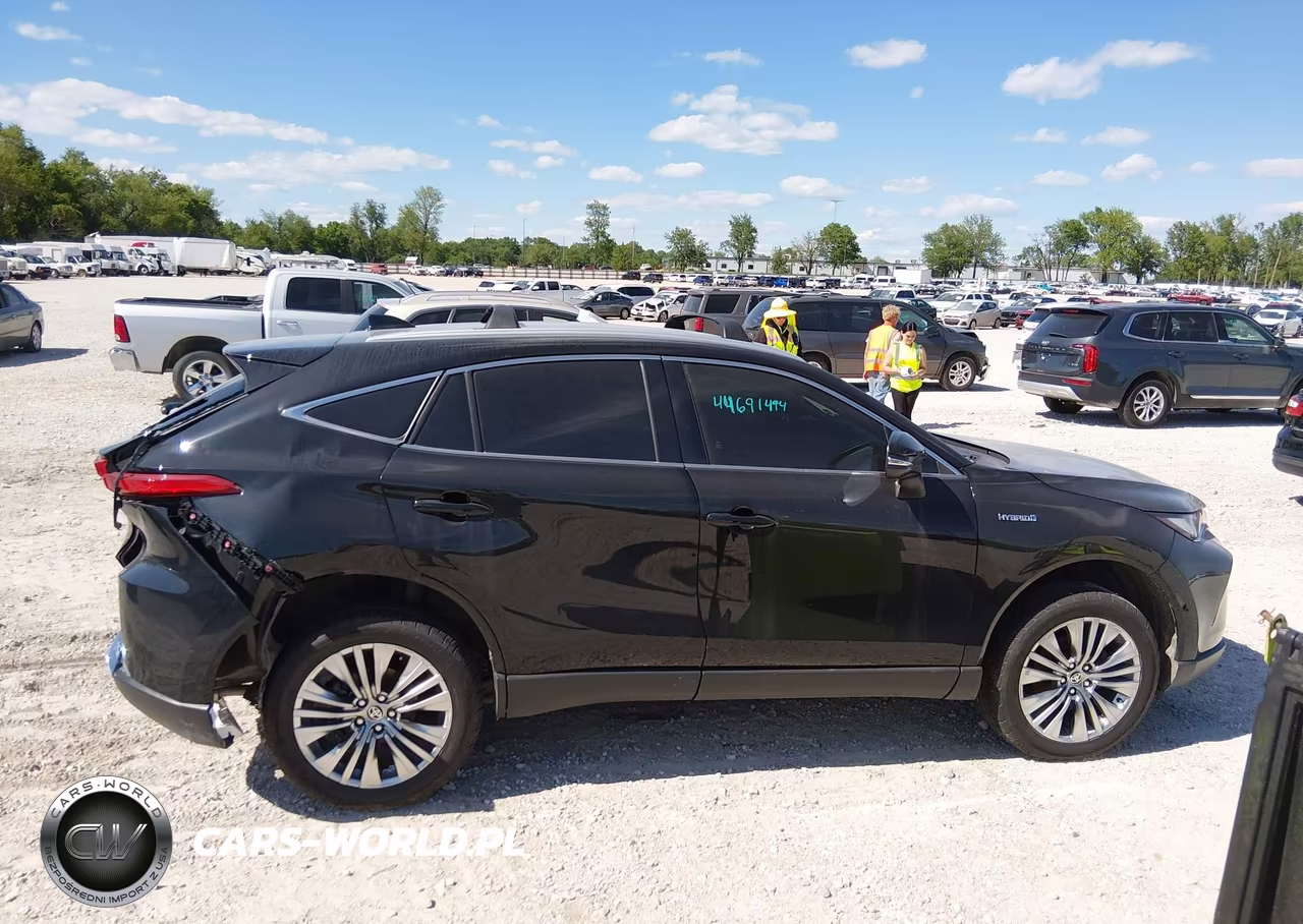 2021 Toyota Venza Xle VIN:JTEAAAAH1MJ001455 - 13