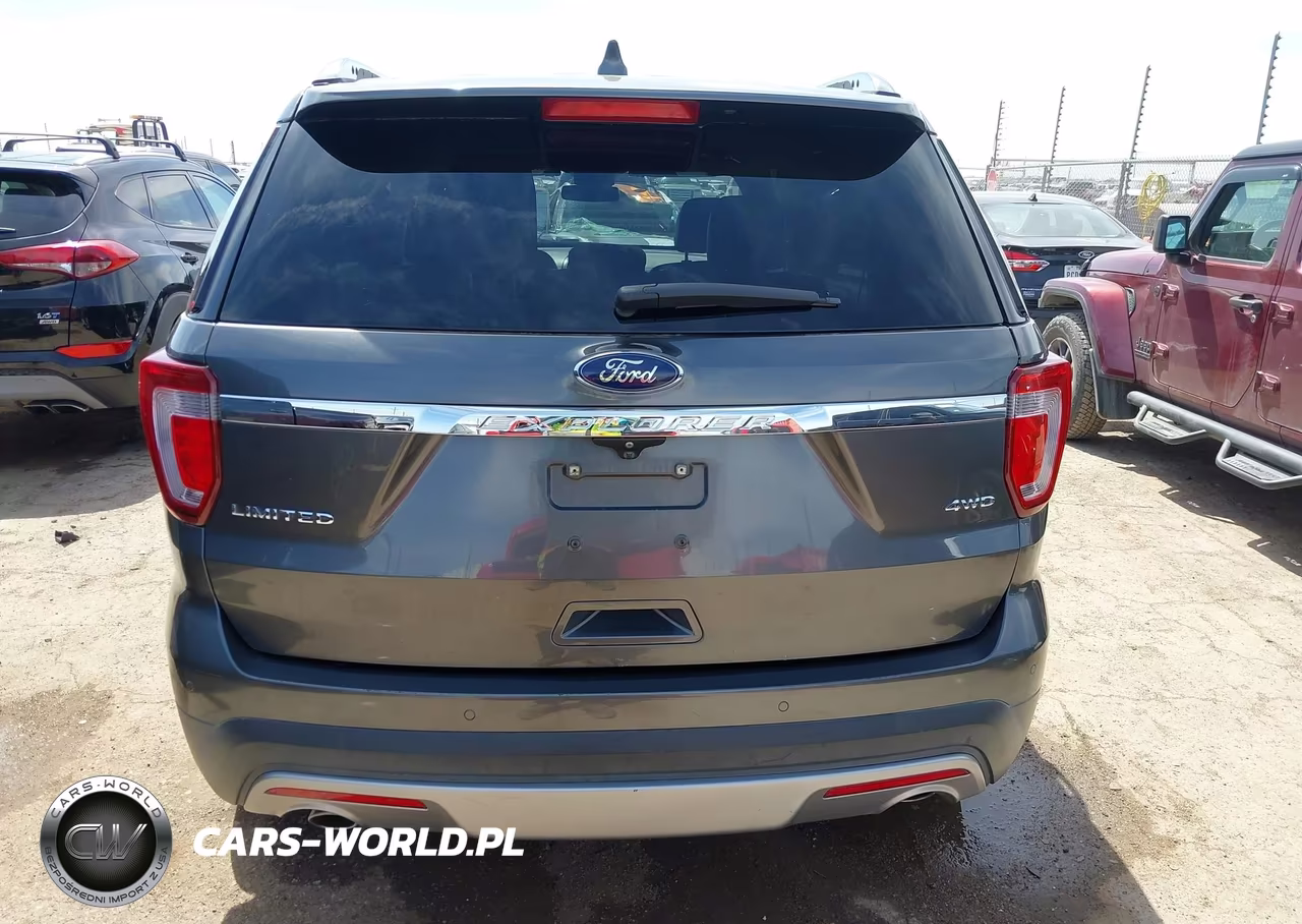 2017 Ford Explorer Limited VIN:1FM5K8F85HGC92822 - 16