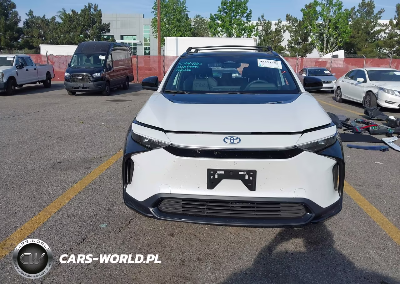 2025 Toyota Bz4X Xle VIN:JTMABACA5SA092244 - 13