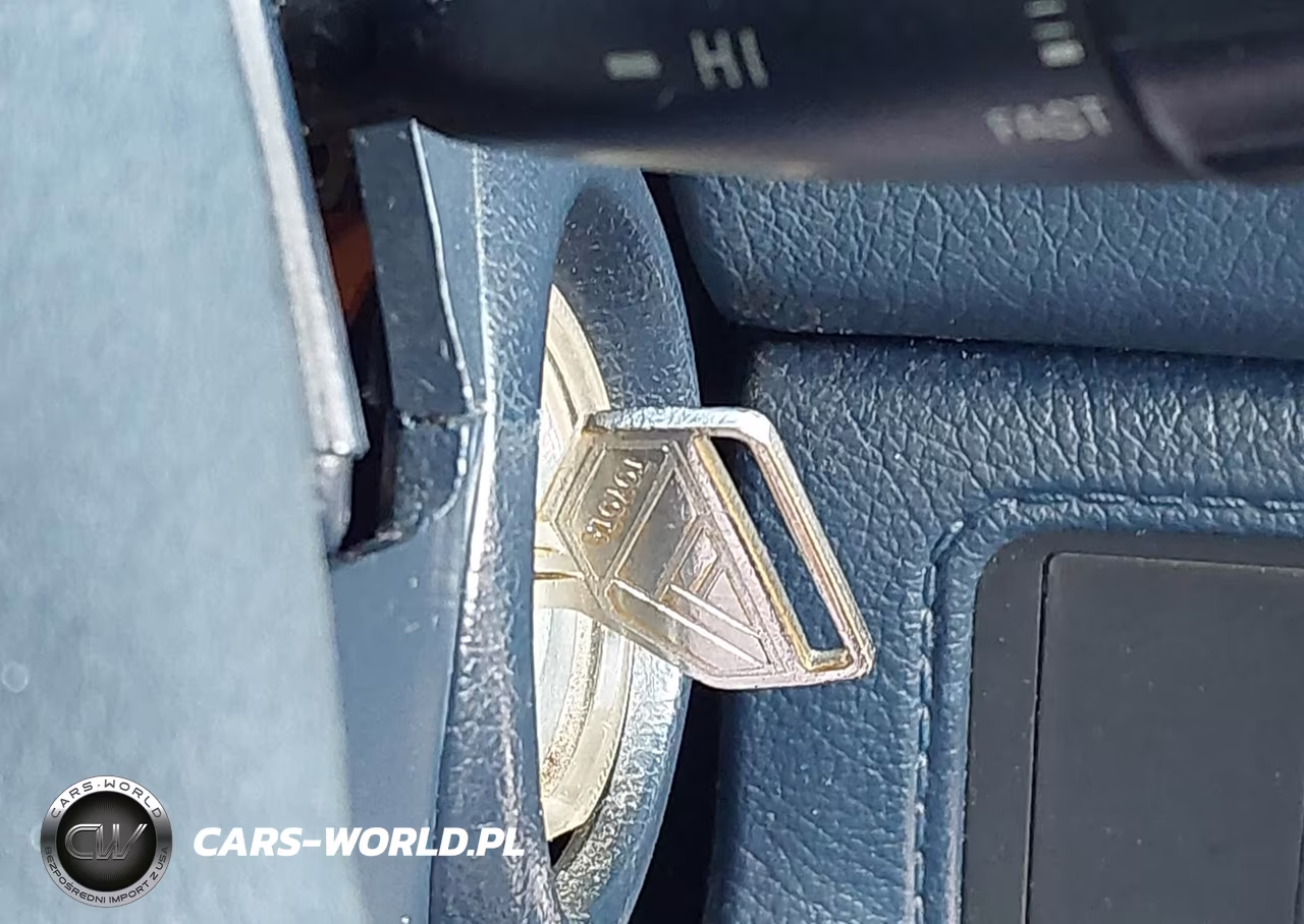 1990 Toyota Camry Le VIN:JT2SV22E3L3399108 - 11