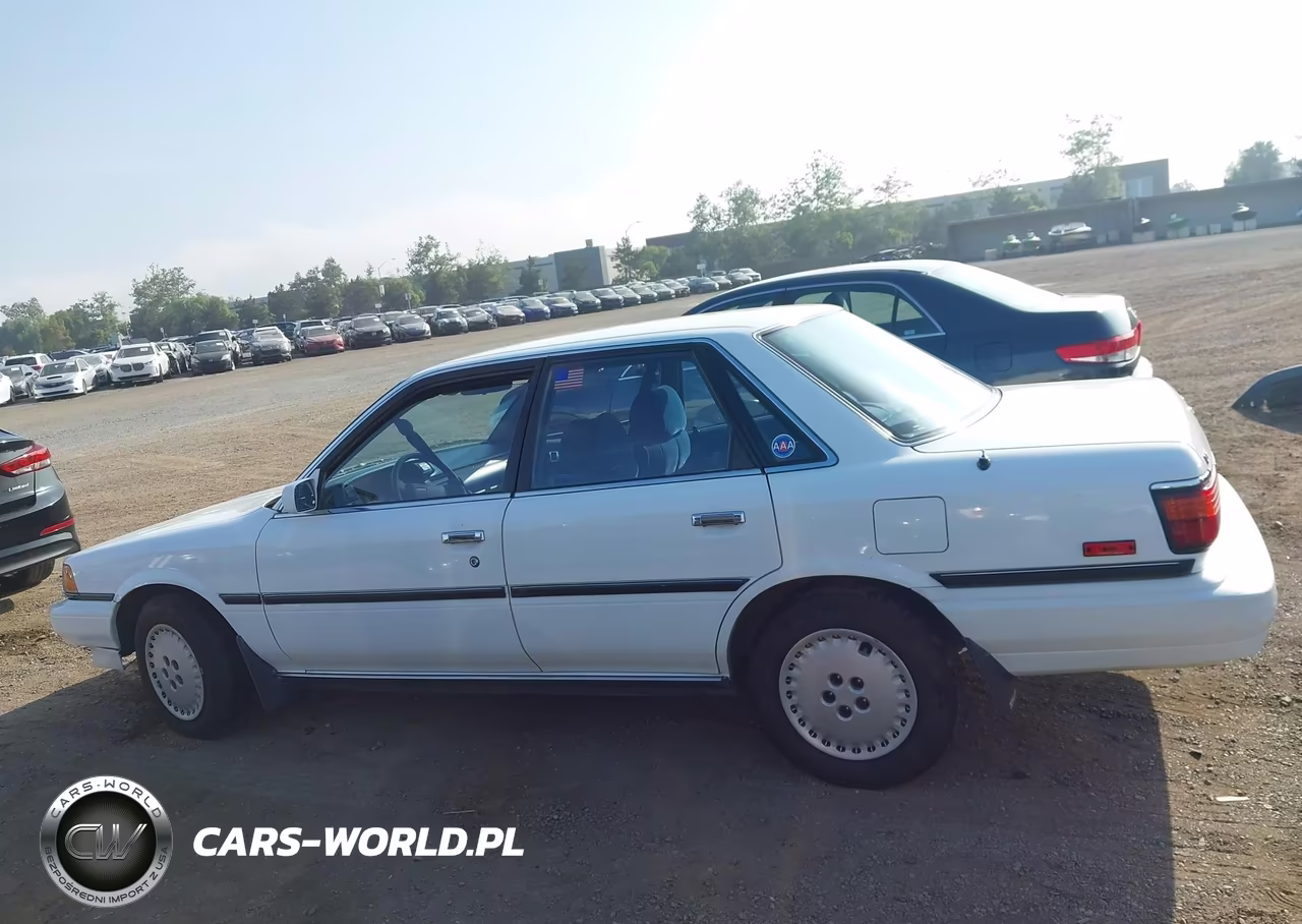 1990 Toyota Camry Le VIN:JT2SV22E3L3399108 - 15